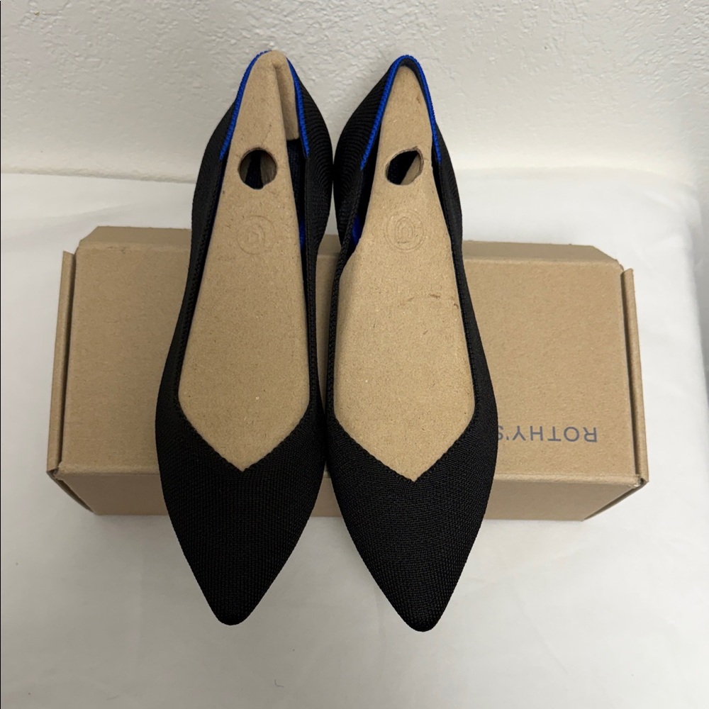 Rothy's Black Pointed Knit Flats with Blue Trim